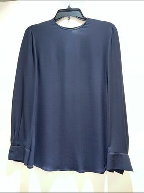 PRICED 2 SELL Giorgio Armani Navy Round-Neck Silk Top Size 38 Made In Italy